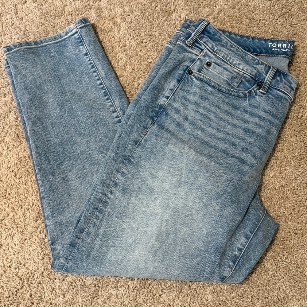 Torrid Perfect Boyfriend Ankle Vintage Stretch Size 16R Light Wash Denim Jeans